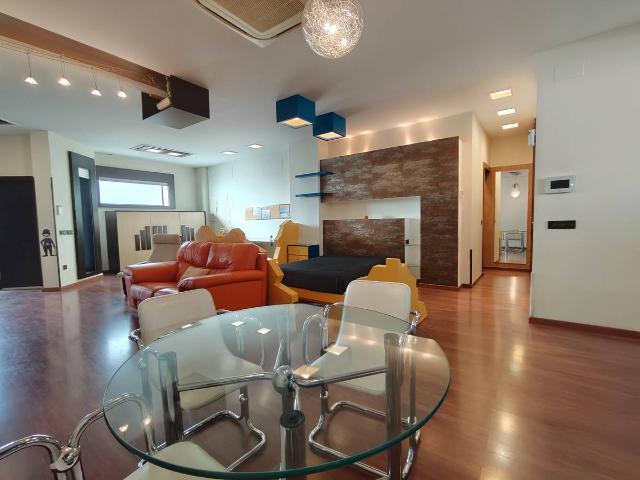 Piso en venta en Capuchinos, La Axarquía