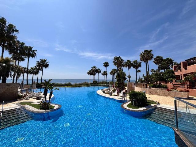 Piso en venta en Barriada Islas Canarias, Costa del Sol Occidental