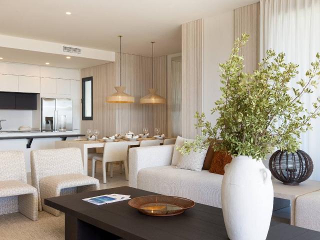 Piso en venta en Barriada Islas Canarias, Costa del Sol Occidental