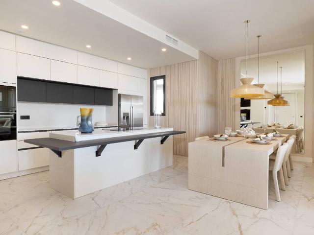 Piso en venta en Barriada Islas Canarias, Costa del Sol Occidental