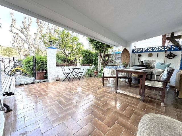Piso en venta en Castelldefels, Centre