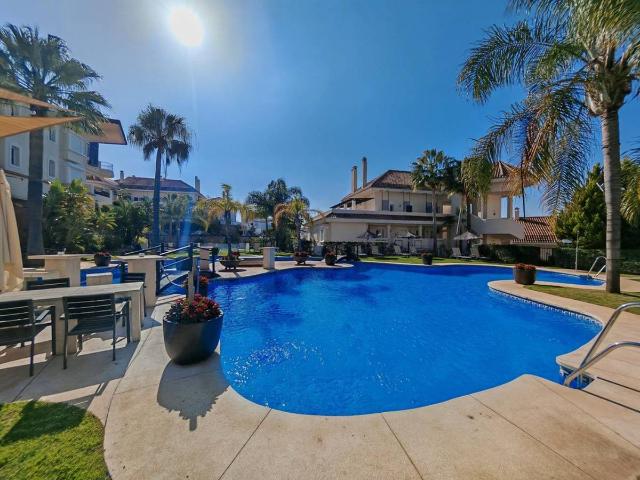Piso en venta en Marbella, Casco antiguo