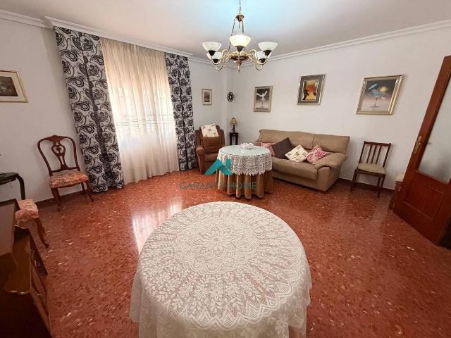 Piso en venta en Martos, Andalucía