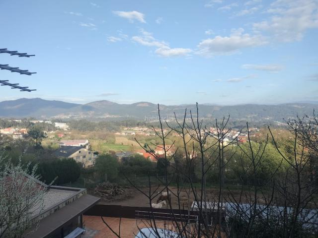 Piso en venta en Mos, Vigo