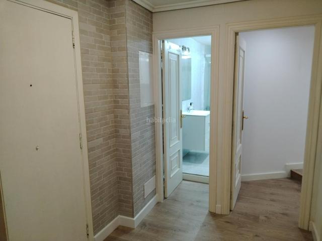 Piso en venta en Oleiros, A Coruña