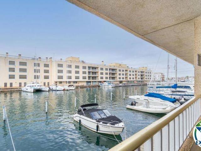 Piso en venta en Roses