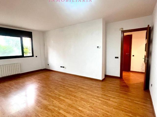 Piso en venta en Santa Perpètua De Mogoda, Can Folguera