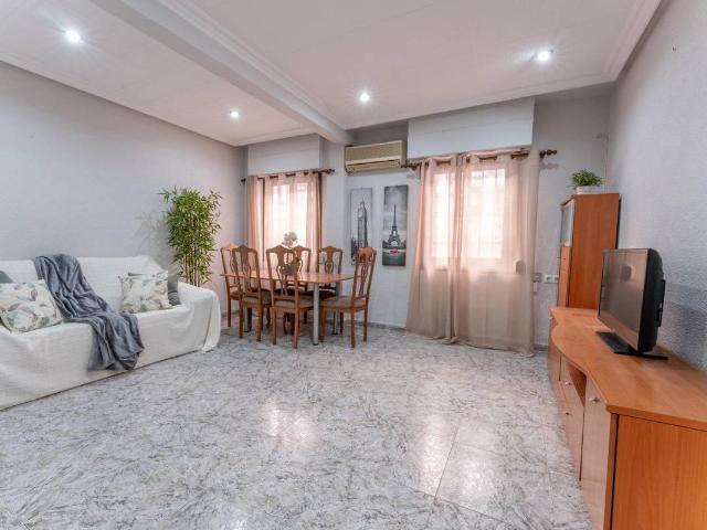 Piso en venta en el Salvador, el Baix Vinalopó
