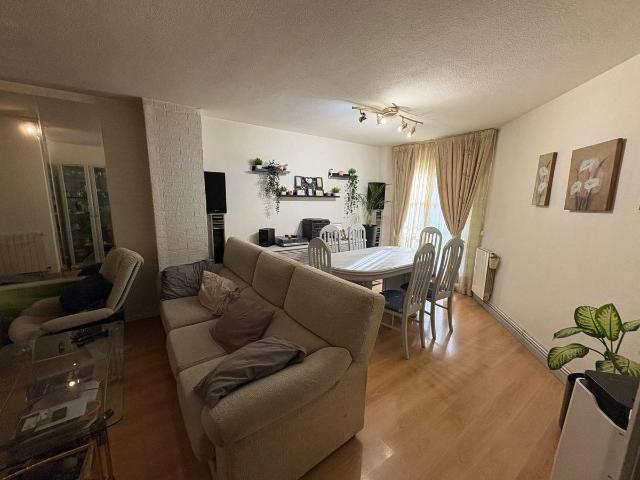 Piso en venta en Leganés, Flores