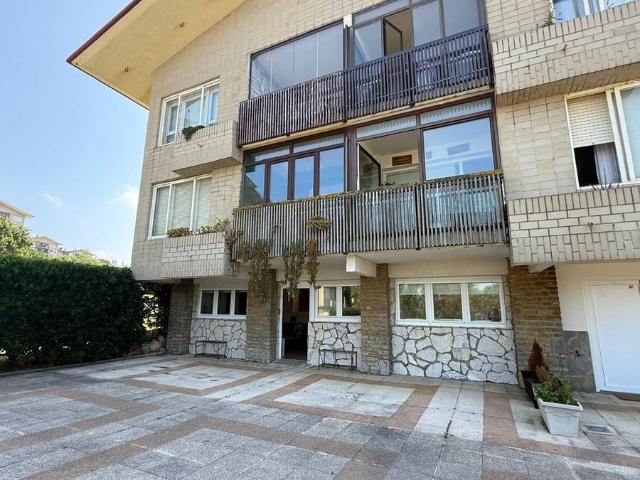 Piso en venta en Manene, Sopelana