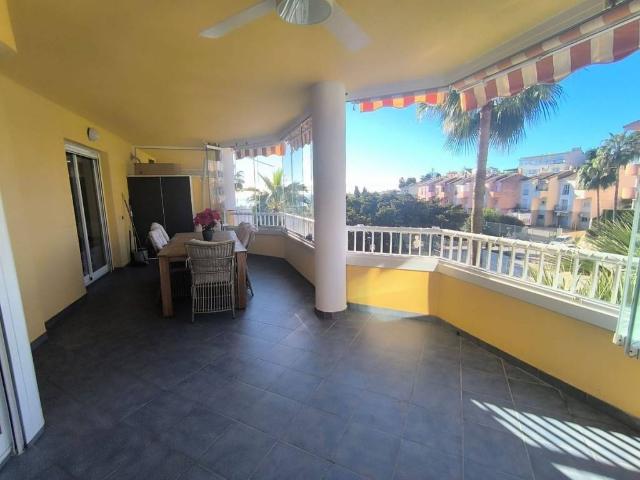 Piso en venta en Fuengirola, Málaga