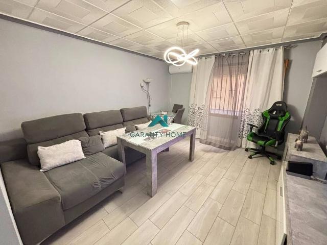 Piso en venta en Torredonjimeno, Andalucía