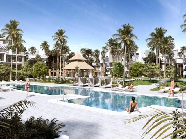 Piso en venta en Barriada Islas Canarias, Costa del Sol Occidental