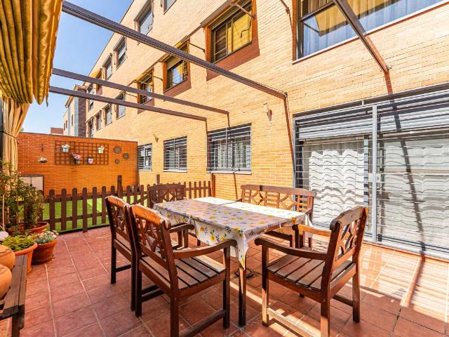 Piso en venta en Arroyomolinos, Madrid