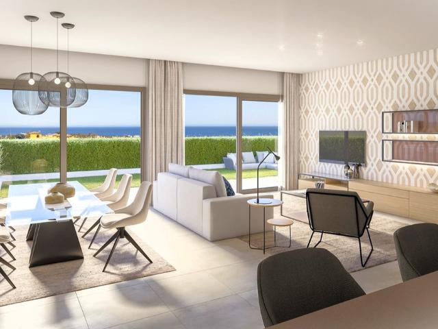 Casa en venta en Alcazaba Beach, Costa del Sol Occidental