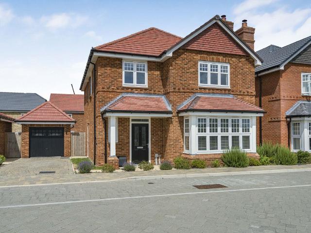 House for rent in Highcroft, Berrick Salome