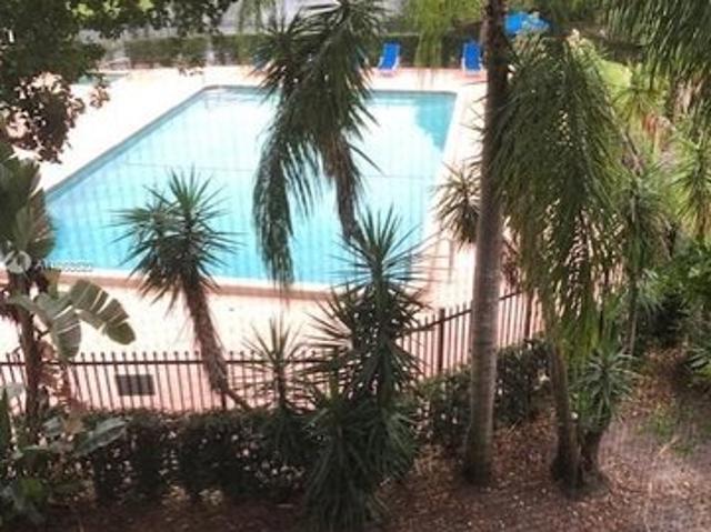 Condo for sale in Plantation, Florida
