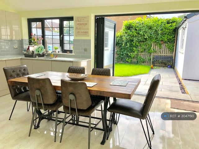 House for rent in Slaid Hill, Harewood