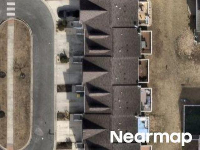 Townhouse for sale in Delaware