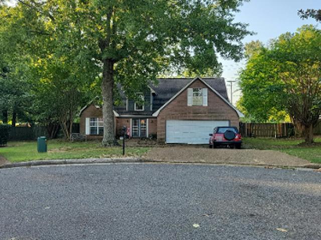 House for sale in Nesbit, Mississippi