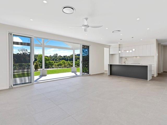 Cottage for sale in Kings Creek, Queensland