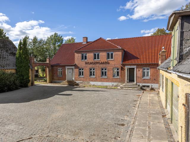 Landejendom til salg i Stenlille, Sorø