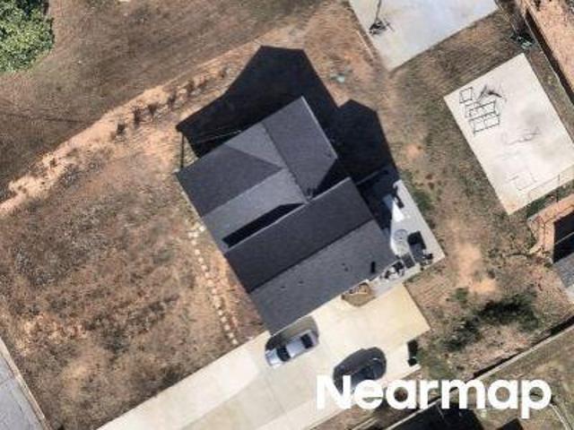 House for sale in Lilburn, Georgia