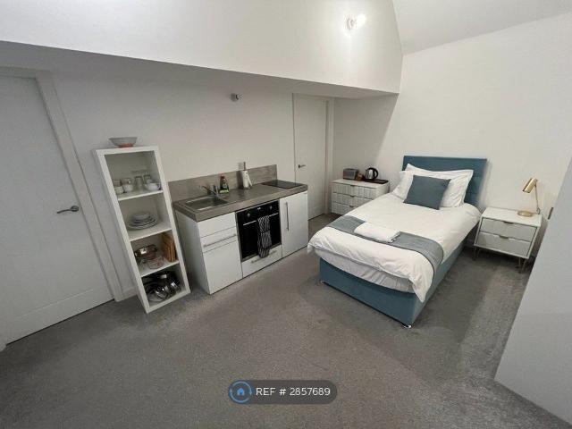 Room for rent in Kilton, Costhorpe