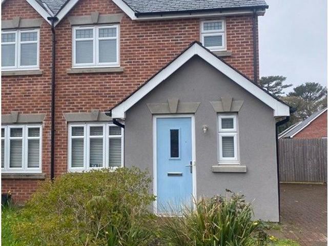 House for rent in Llandygai, Wales