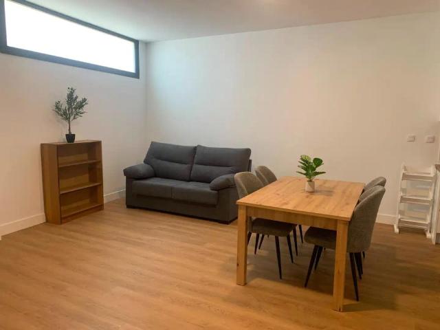 Apartamento en alquiler en Miralvalle, Plasencia
