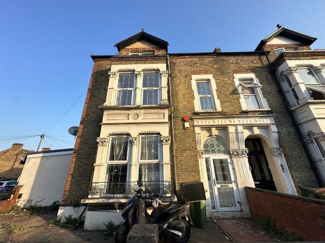House for rent in Upton Park, Greater London