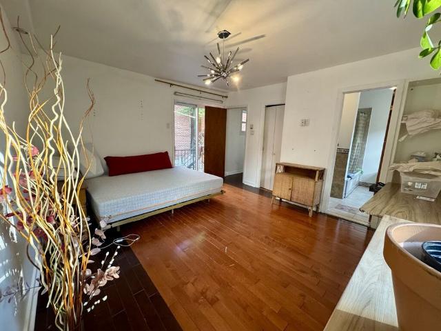 Apartment for rent in Le Plateau-Mont-Royal, Montréal