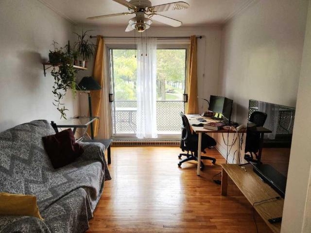 Apartment for rent in Le Plateau-Mont-Royal, Montréal