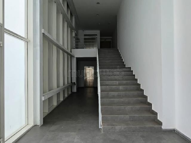 Local commercial location à Rbat