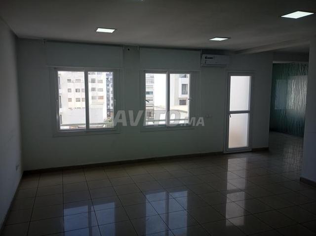 Bureau location à Anfa, Gharb-Chrarda-Beni Hssen
