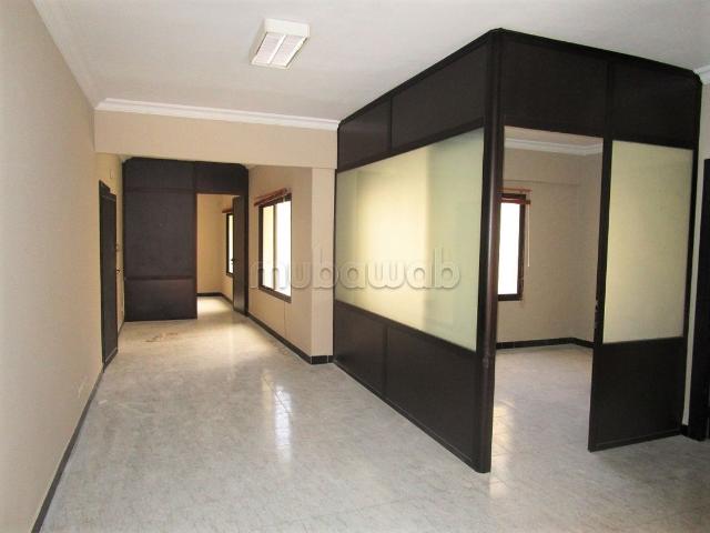 Bureau location à Anfa, Gharb-Chrarda-Beni Hssen