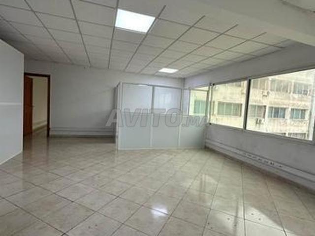 Bureau location à Anfa, Gharb-Chrarda-Beni Hssen