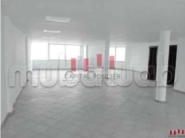 Bureau location à Anfa, Gharb-Chrarda-Beni Hssen