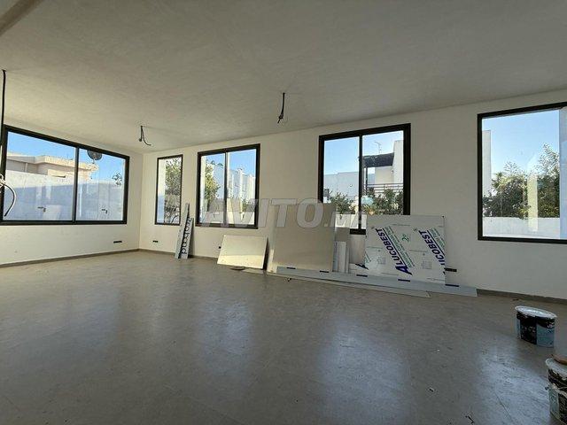 Bureau location à Hay Riad, Berkane