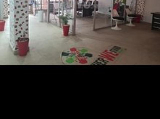 Bureau location à L'Oriental