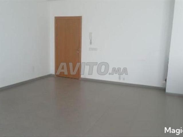 Bureau vente à Anfa, Gharb-Chrarda-Beni Hssen
