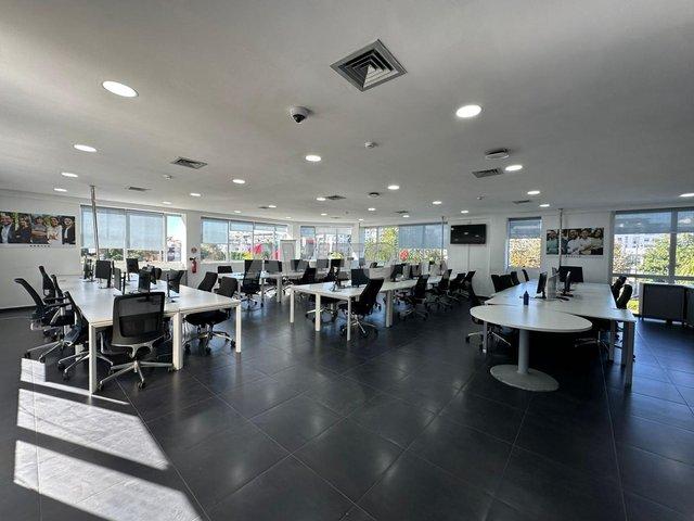 Bureau location à Hay Riad, Berkane