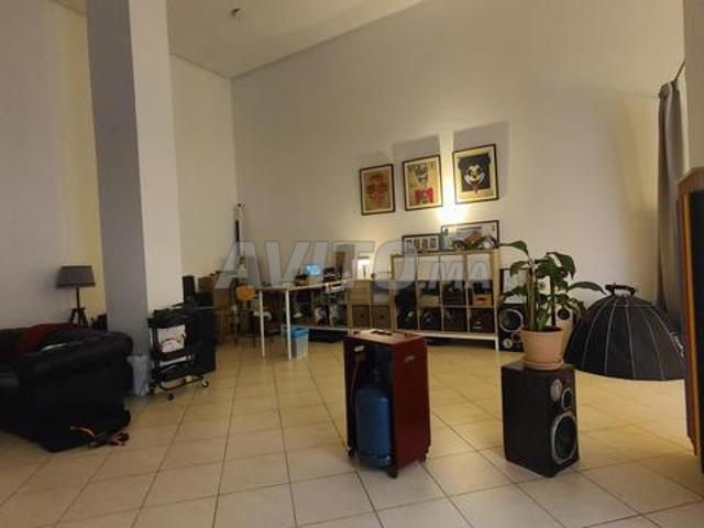 Bureau vente à Anfa, Gharb-Chrarda-Beni Hssen