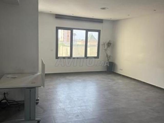 Bureau vente à Anfa, Gharb-Chrarda-Beni Hssen