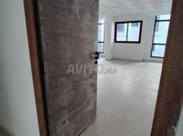 Bureau location à Bouskoura, Gharb-Chrarda-Beni Hssen