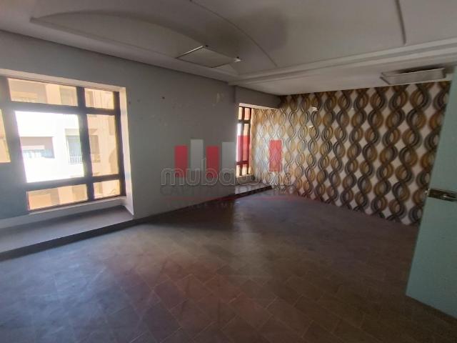 Bureau vente à Anfa, Gharb-Chrarda-Beni Hssen