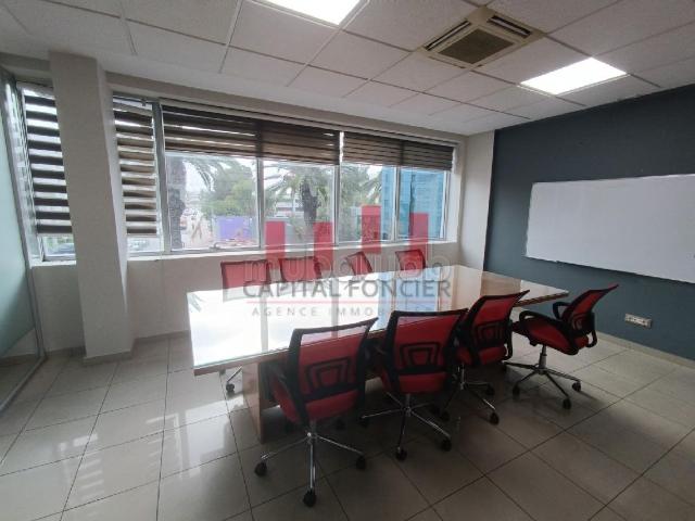 Bureau location à Casablanca, Gharb-Chrarda-Beni Hssen