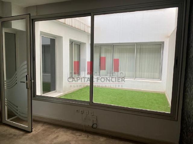 Bureau location à Anfa, Gharb-Chrarda-Beni Hssen