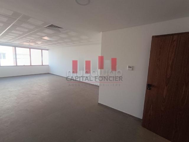 Bureau location à Anfa, Gharb-Chrarda-Beni Hssen
