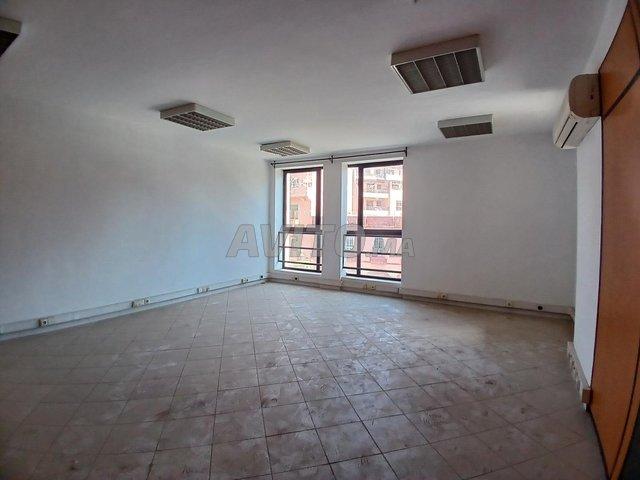 Bureau location à L'Oriental